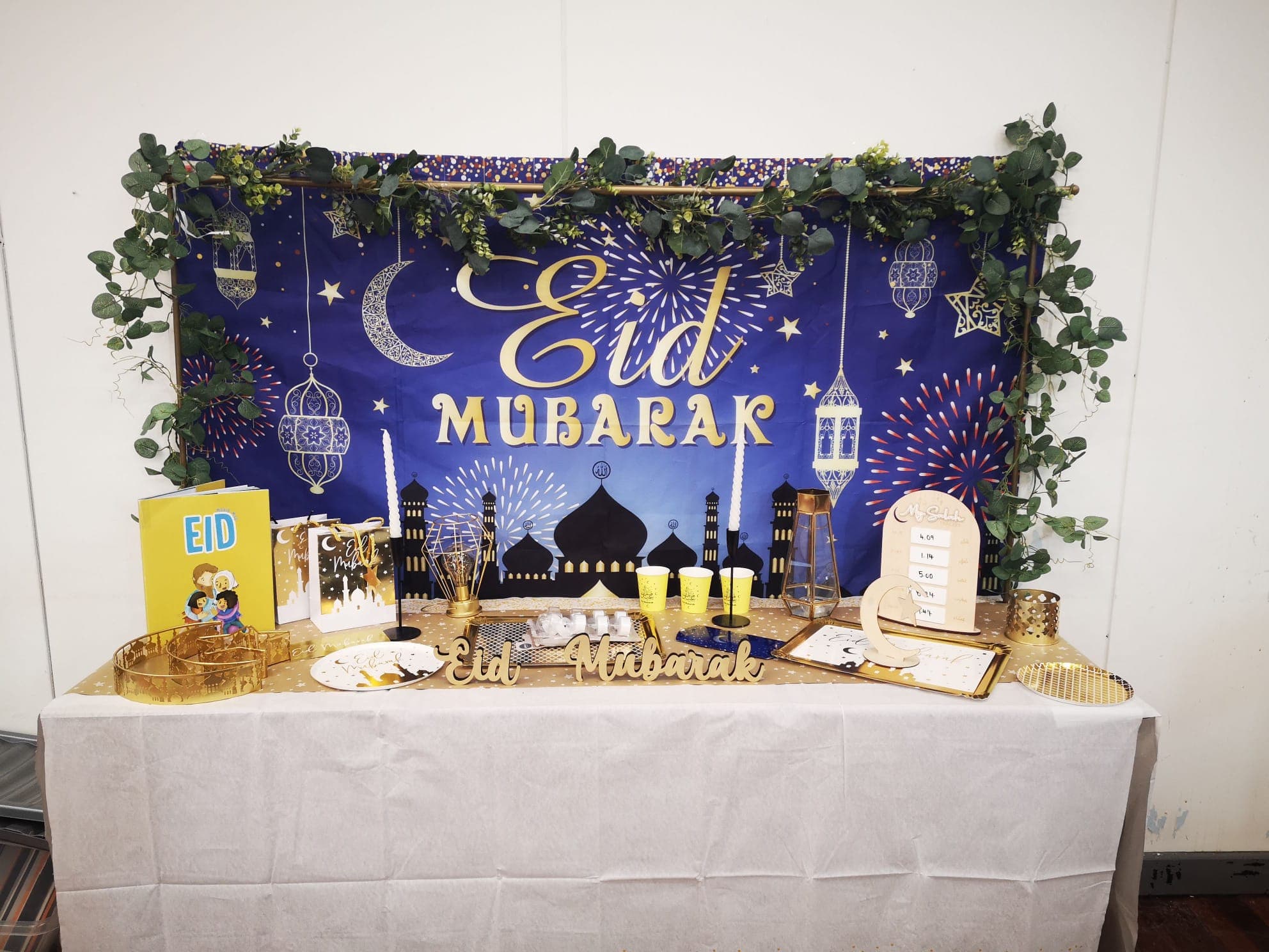 Eid Mubarak table display with lanterns and decorations